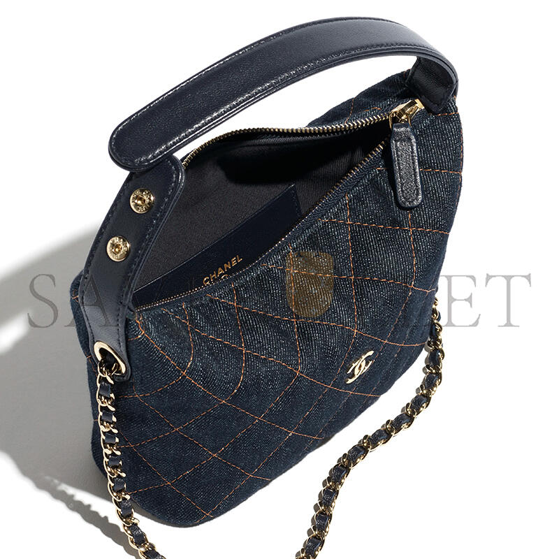 CHANEL CLASSIC CLUTCH WITH CHAIN DENIM AP4386 (21.5*19*7.5cm) CHANEL CLASSIC CLUTCH WITH CHAIN DENIM AP4386 (21.5*19*7.5cm)
